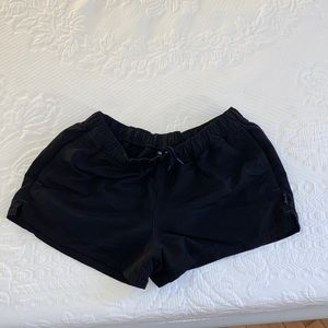 Patagonia Barely Baggies 2.5 inch Shorts • Black • Size M • EUC • Drawstring